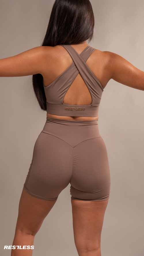RESTLESS HIGH QUALITY NYLON ACTIVEWEAR SHORTS WOMEN |Color:TIERRA

ROPA DEPORTIVA COLOMBIA LA MEJOR MARCA DE ROPA DEPORTIVA COLOMBIA ROPA DEPORTIVA PARA PILATES SETS DEPORTIVOS PILATES SET DEPORTIVOS DE ALTA CALIDAD ROPA DEPORTIVA COLOMBIA PREMIUM SHORTS DEPORTIVOS SHORTS DEPORTE MUJER ROPA RUNNING ROPA PARA CORRER ROPA PARA PILATES ROPA PARA EL GYM SET DEPORTIVO PARA EL GYM ROPA DEPORTIVA MUJER CALI ROPA DEPORTIVA MUJER MEDELLIN BOGOTA
ropa deportiva RESTLESS para mujer bonita de alta calidad |Color:TIERRA
